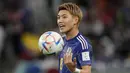 Pemain Jepang, Ritsu Doan, saat melawan Kroasia pada laga Piala Dunia 2022 di Stadion Al Janoub, Senin (5/12/2022). (AP/Alessandra Tarantino)