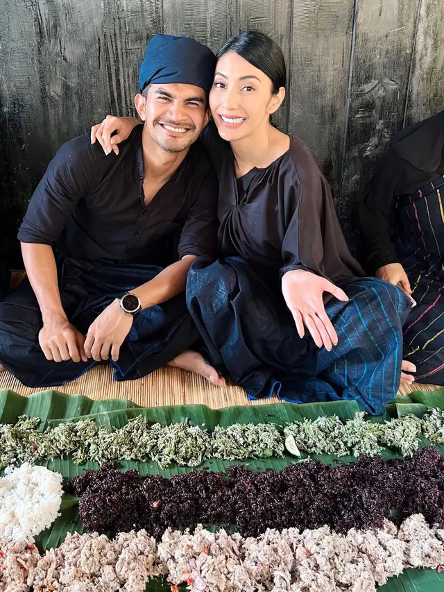 [Fimela] Tyas Mirasih dan Tengku Tezi