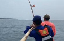 Nelayan Hilang Usai Perahu Terbalik di Labuhan Jukung Lampung