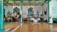 Gamelan Ini Cuma Bunyi Saat Warga Cirebon Sedih