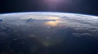 Samudera Pasifik dari International Space Station (sumber: NASA)