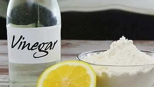 Gunakan 1 Bahan Saja, Begini Cara Hilangkan Bau Pesing di Kamar Mandi