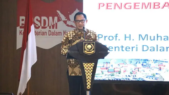 Mendagri Minta Budaya Amplop Hilang dari Pelayanan Publik Pemerintah