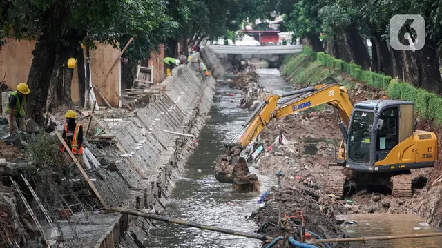 Ditarget Rampung pada September 2025, Seperti Ini Perbaikan Turap Pecahan Kali Ciliwung di Jakarta