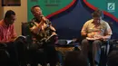 Direktur Utama AirNav Indonesia, Novie Riyanto memberi penjelasan saat diskusi di Jakarta, Selasa (22/5). Diskusi ini membahas persiapan lonjakan trafik penerbangan Indonesia sepanjang arus mudik dan balik Lebaran 2018. (Liputan6.com/Angga Yuniar)