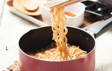 Penderita Asam Lambung Apakah Bisa Makan Mi Instan? Ketahui Penjelasannya