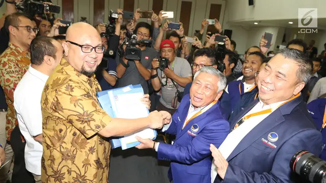 NasDem Daftarkan Caleg ke KPU