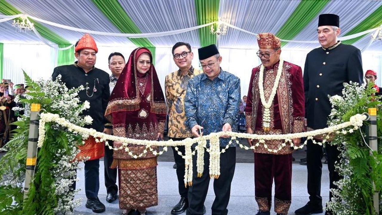 Mendikdasmen Apresiasi Pendidikan Bermutu Sekolah Swasta, Perkuat Ekosistem Nasional