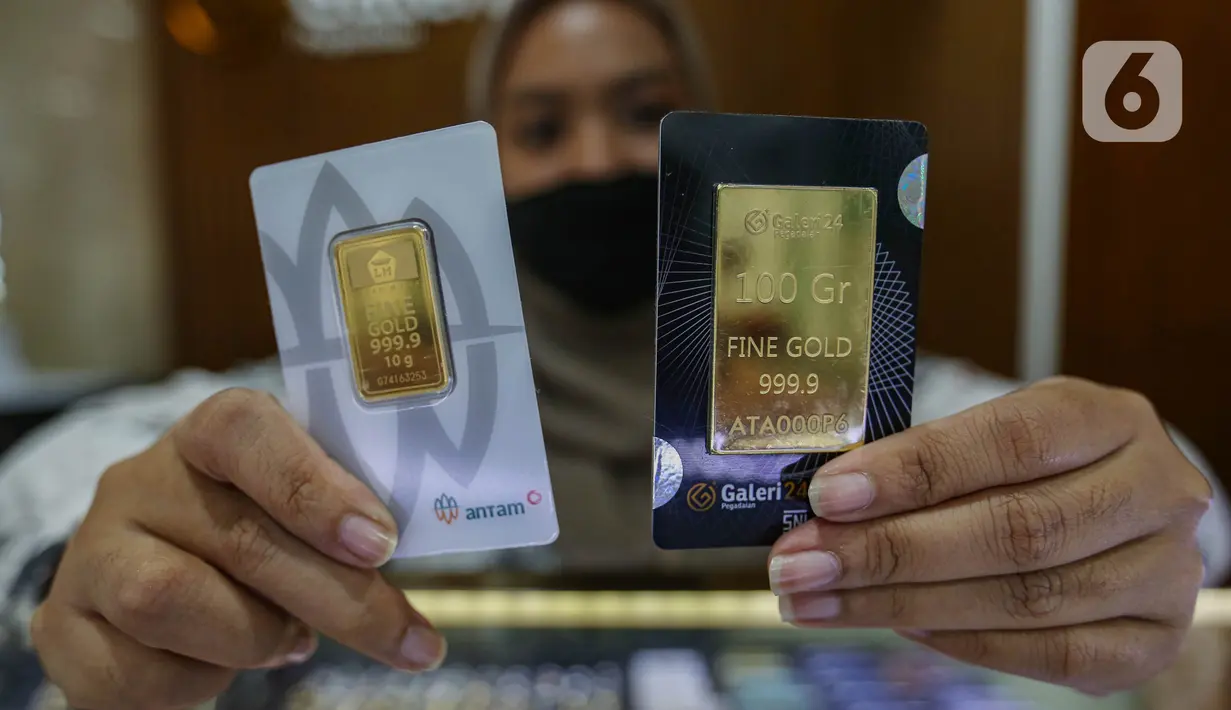 Sementara harga jual kembali atau buyback emas Antam naik Rp 2.000 dari perdagangan kemarin menjadi Rp 1.243.000 per gram. (Liputan6.com/Angga Yuniar)