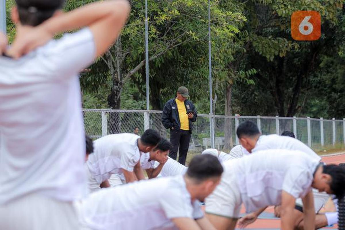 Laporan dari Thailand: Mauro Zijlstra Latihan di Timnas Indonesia U-22 Sambil Update Skor Vietnam Vs Malaysia dalam SEA Games 2025