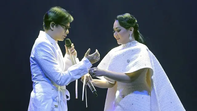 [Fimela] Armand Maulana - Dewi Gita