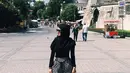 Citra Kirana di Istana Topkapı, Turki. Selain menjadi daya tarik wisata, istana ini menyimpan peninggalan suci penting dari dunia Muslim, termasuk pedang dan jubah Nabi Muhammad. (via instagram/@citraciki)