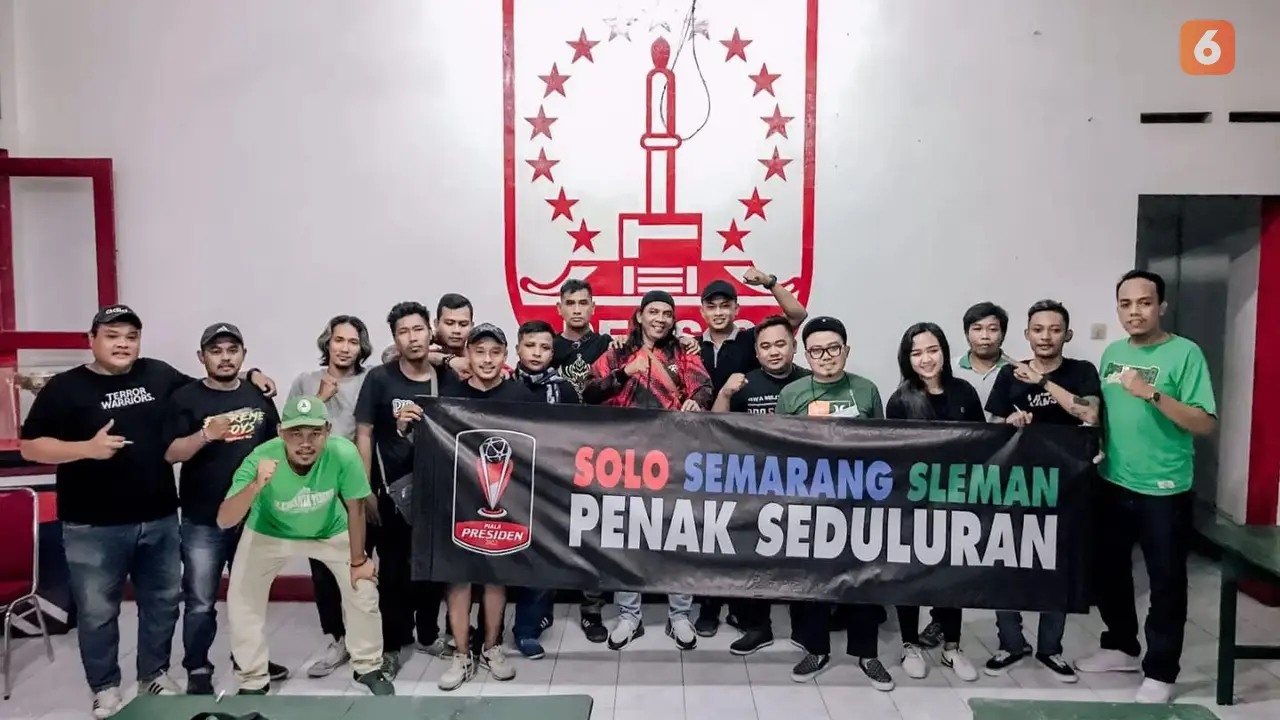 Euforia Tiga Suporter dari Tiga Klub Grup A di Piala Presiden
