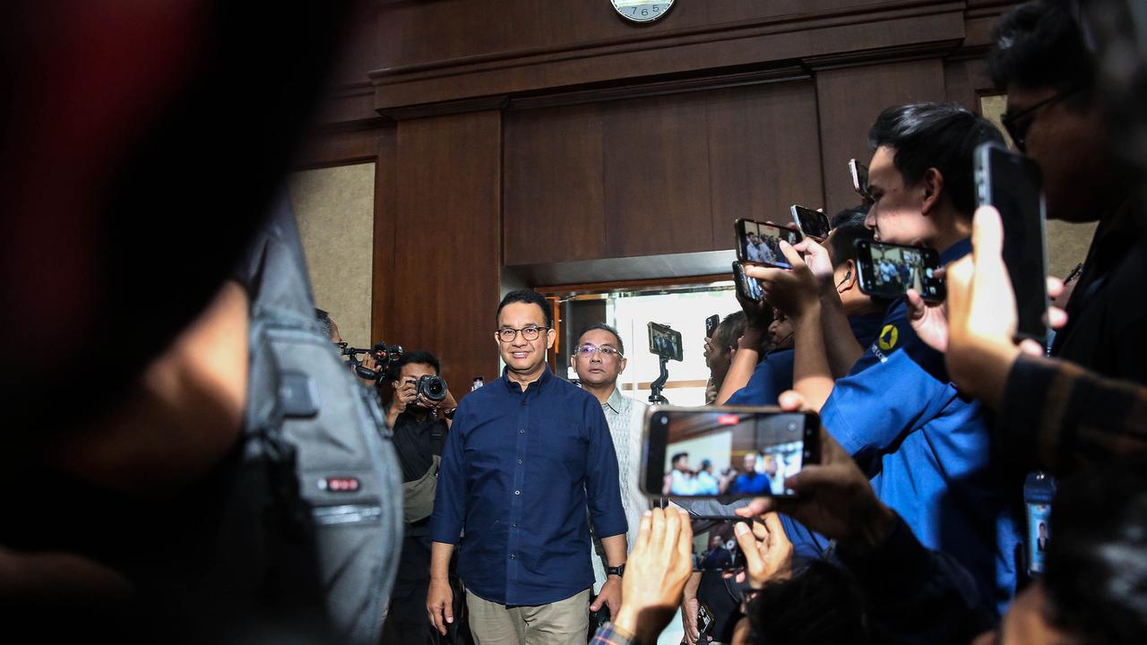 Anies Baswedan hadiri sidang perdana Tom Lembong