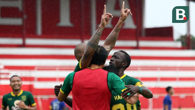 Arema vs Persebaya Surabaya