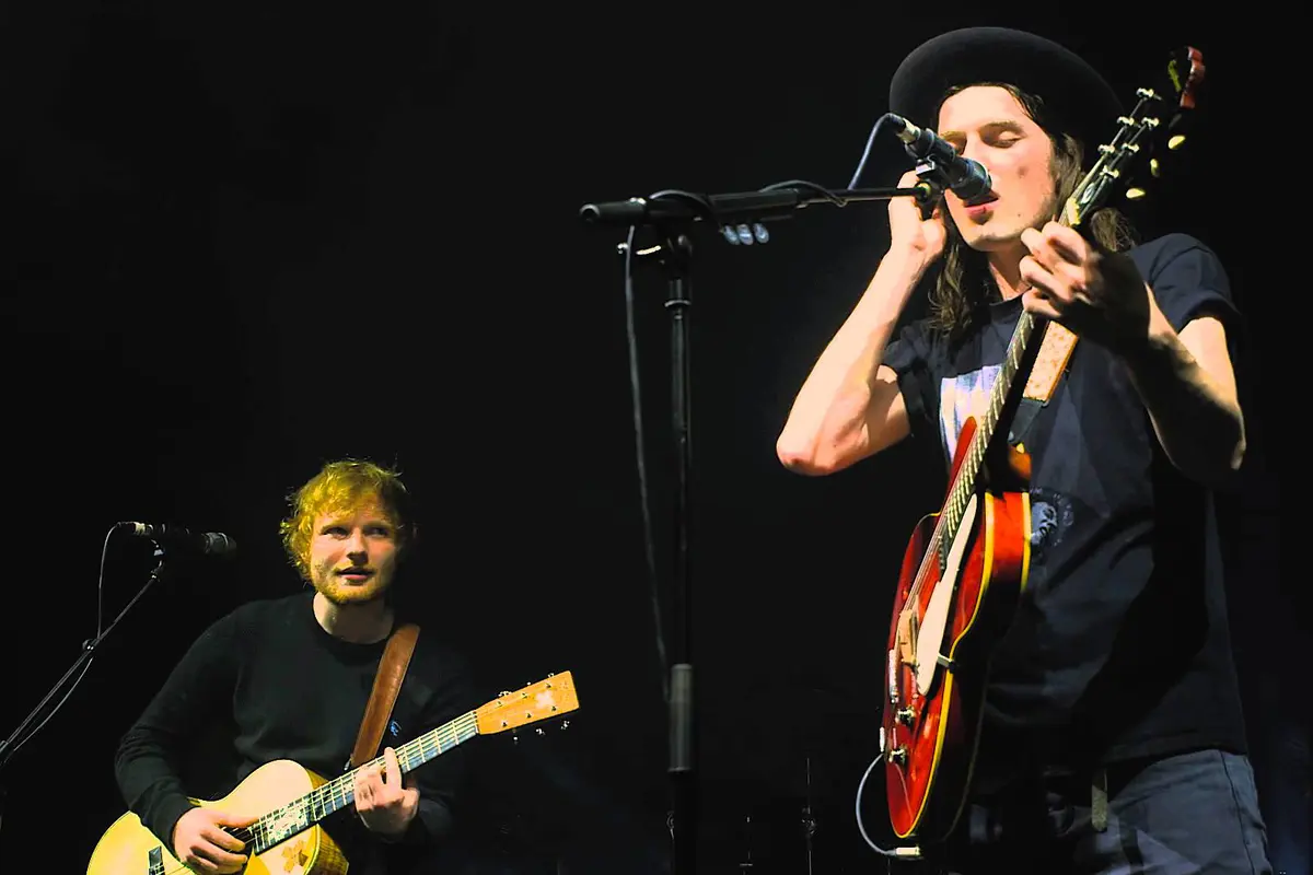 [Bintang] Ed Sheeran & James Bay