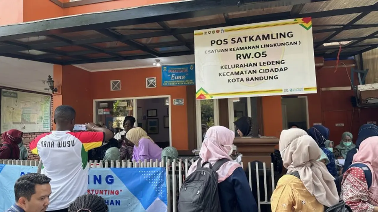 Imunisasi Anak Rutin di Posyandu Erma Bandung