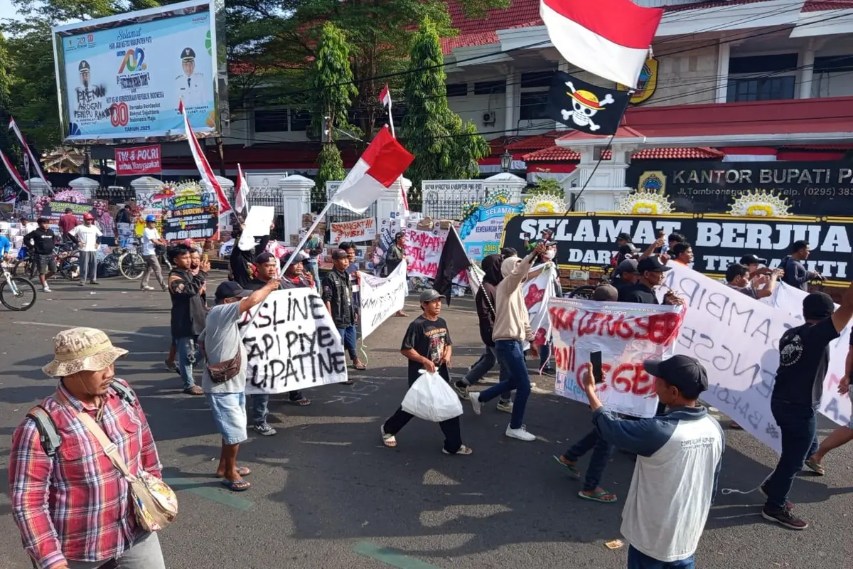 Demo Pati ricuh