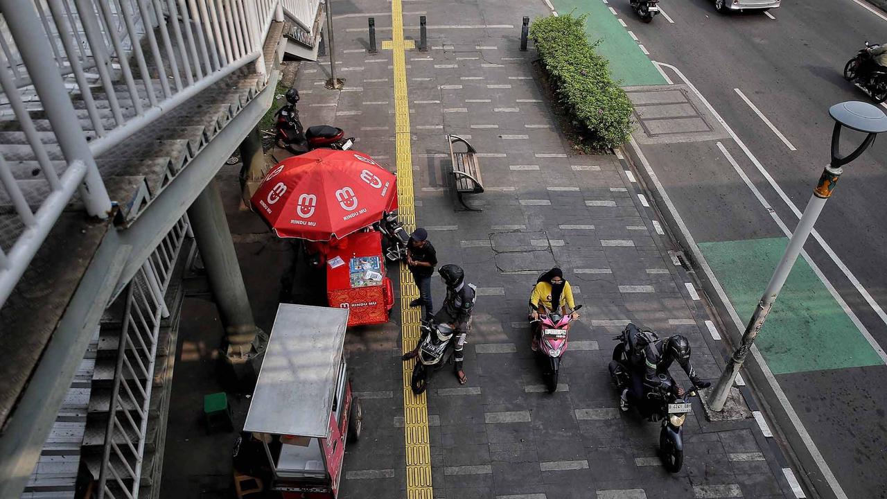 FOTO: Trotoar Yang Berubah Fungsi Di Ibukota Jakarta