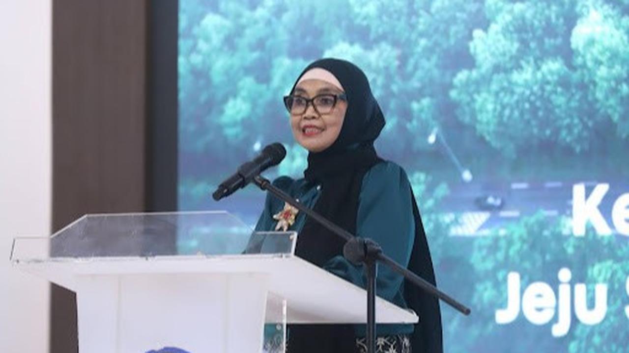 Wali Kota Bontang, Neni Moerniaeni saat menerima perwakilan dari Pemerintah Provinsi Jeju, Korea Selatan