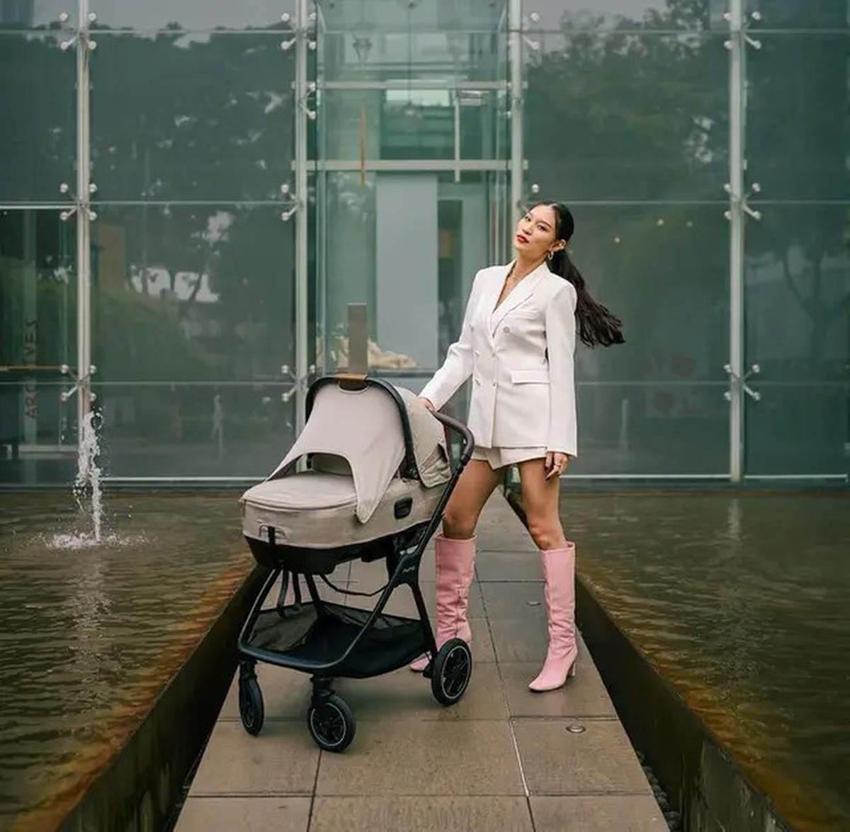 6 OOTD Patricia Gouw Kembali Tampil dengan Tubuh Modelnya Setelah Sebulan Melahirkan