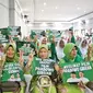 Ratusan Muslimat Nahdlatul Ulama (NU) Jawa Timur menyatakan dukungan kepada Calon Presiden (Capres) dan Calon Wakil Presiden (Cawapres) nomor urut 2 Prabowo Subianto-Gibran Rakabuming Raka di Pilpres 2024 (Istimewa)