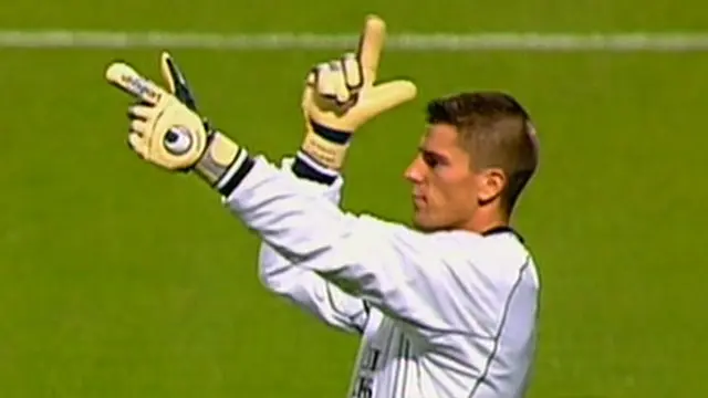 Kisah mantan Kiper Lyon Gregory Coupet