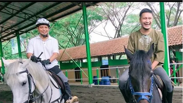 Ustaz Arifin Ilham (Foto: Instagram/@ariekuntung)