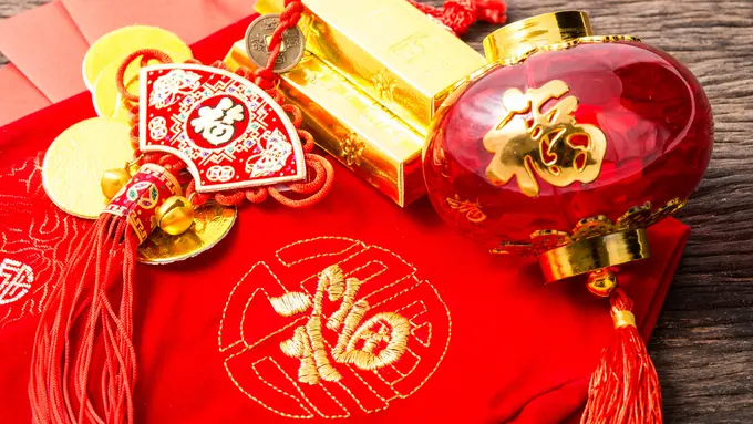 Bermakna Buruk, Benda-benda Ini Pantang Dijadikan Kado Imlek