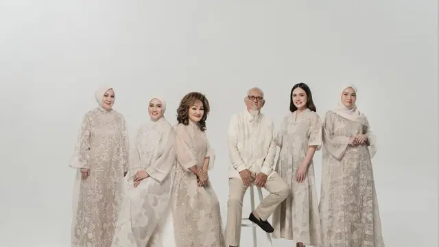Potret keluarga besar Shandy Aulia yang kompak (credit: instagram.com/shandyaulia/davidsalim)