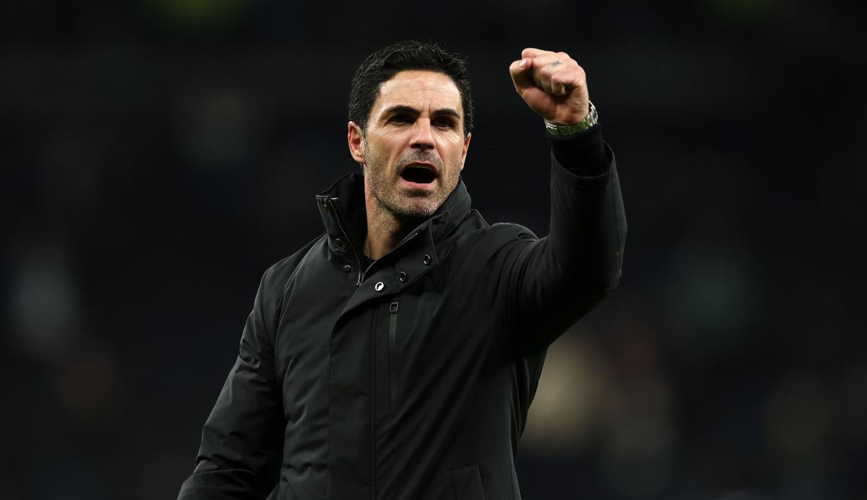 Hasil tersebut menjaga Arsenal di puncak klasemen Liga Inggris 2025/2026. Mereka kini terpaut lima poin dari Manchester City yang masih menyisakan satu pertandingan. (AP Photo/Ian Walton)