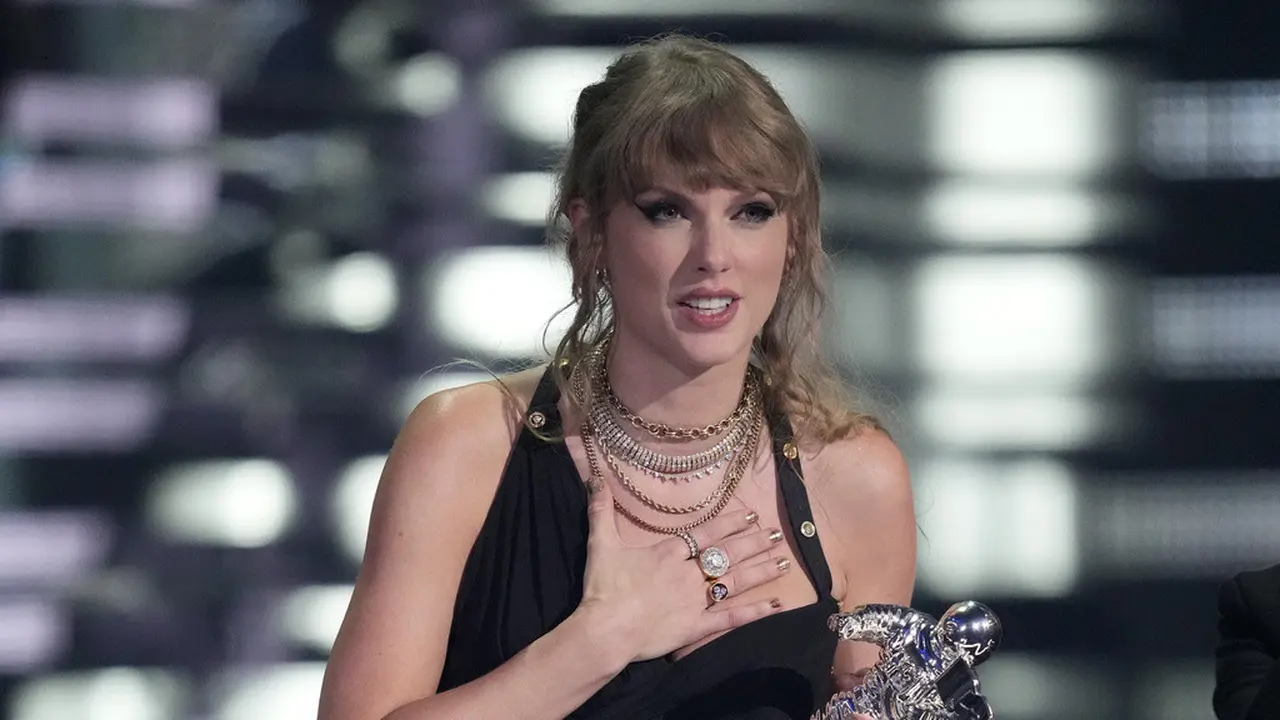 Taylor Swift di MTV VMA 2023. (Charles Sykes/Invision/AP)