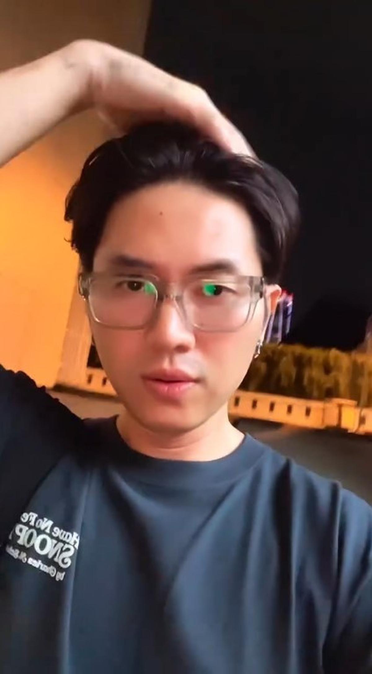 Wajah Baru, Ini 7 Potret Rafael Tan Potong Rambut - Disebut Mirip Park Seo Joon