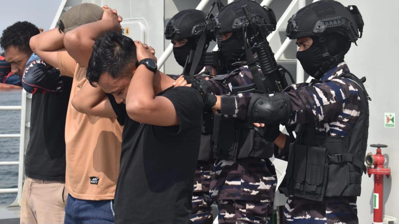 Latihan Integrasi TNI Babel-Morowali, Wakasal Saksikan Langsung Aksi Prajurit Samudera