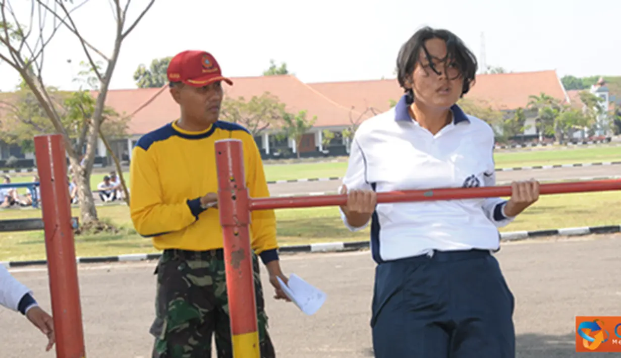 Citizen6, Surabaya: Dari jumlah peserta tes, terdapat 25 orang anggota Korps Wanita Angkatan Laut (Kowal). (Pengirim: Penkobangdikal).
