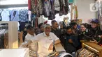 Menteri Perdagangan (Mendag) Zulkifli Hasan saat menyambangi Blok A Pasar Tanah Abang, Jakarta, Kamis (14/3/2024). (Liputan6.com/Herman Zakharia)