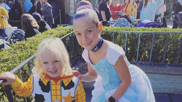 Dandan Ala Putri Disney Gaya Rambut Anak Penyanyi Pink Bikin Salah Fokus Lifestyle Liputan6 Com