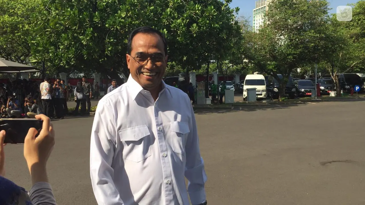 Menteri Perhubungan Kabinet Kerja Jilid I Budi Karya Sumadi