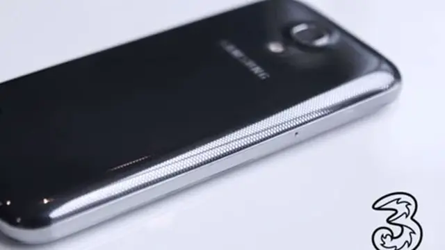 Melihat Lebih Dekat Versi Mini Galaxy S4