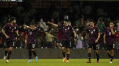 Zona Concacaf telah merampungkan seluruh laga kualifikasi Piala Dunia 2022. Di laga terakhir, Kamis (31/3/2022) pagi WIB, dua jatah tersisa menjadi milik Meksiko dan Amerika Serikat menyusul Kanada yang telah lebih dahulu memastikan lolos. (AP/Eduardo Verdugo)