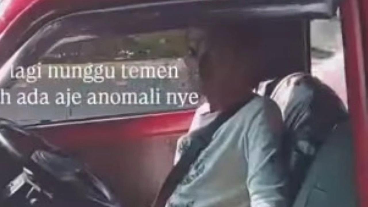 Viral Sopir Angkot di Jakarta Masturbasi