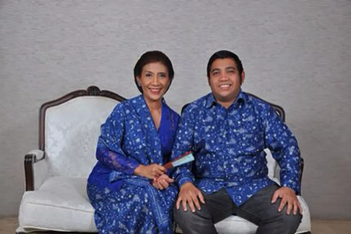 Putra Sulung Meninggal, Mata Menteri Susi Bengkak