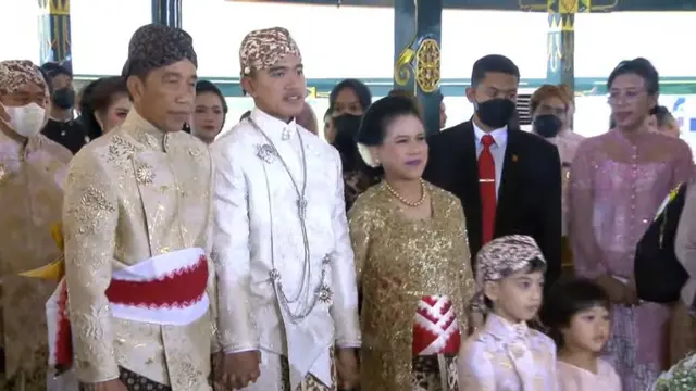 Suasana pernikahan Kaesang dan Erina