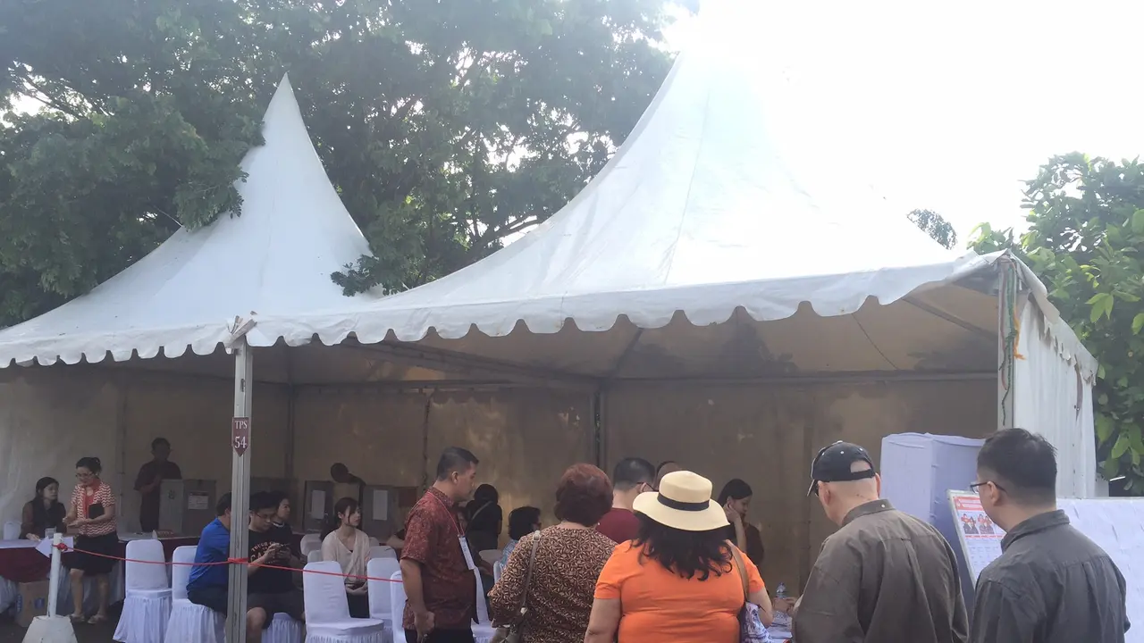 Suasana TPS tempat Ahok mencoblos