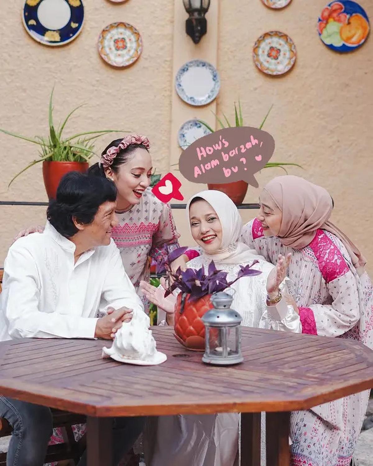 6 Potret Lebaran Keluarga Ikang Fawzi di 2024 dan 2025, Tahun Ini Tanpa Marissa Haque