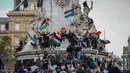 Aksi demonstrasi ini diinisiasi oleh lebih dari 40 organisasi yang tergabung dalam Kolektif Nasional untuk Perdamaian Palestina dan Israel. (AP Photo/Aurelien Morissard)