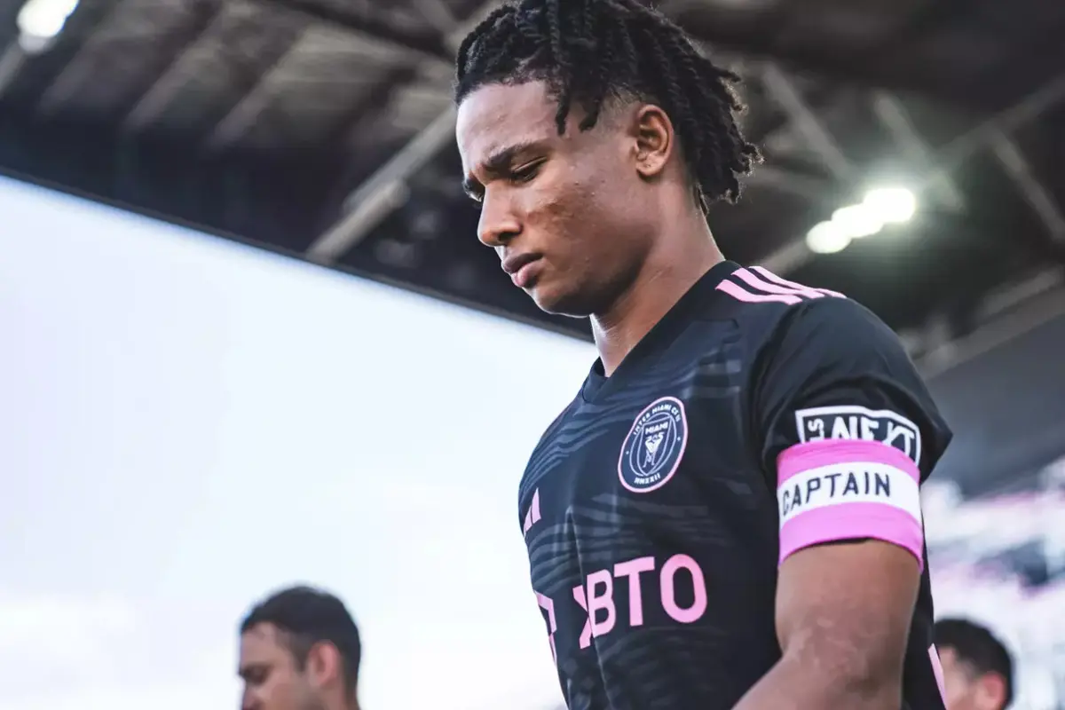 Timnas Amerika Serikat U-17, Tyler Hall