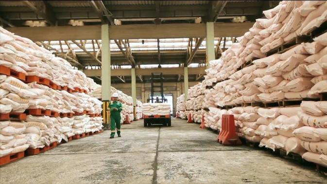 Prabowo Pangkas Harga Pupuk Subsidi 20%