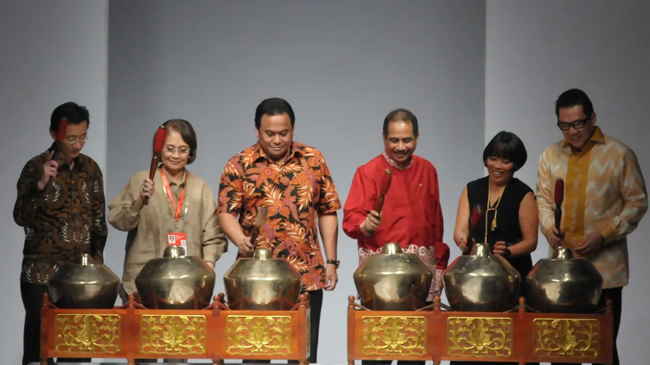 Jakarta Fashion Week 2015 - Opening 6