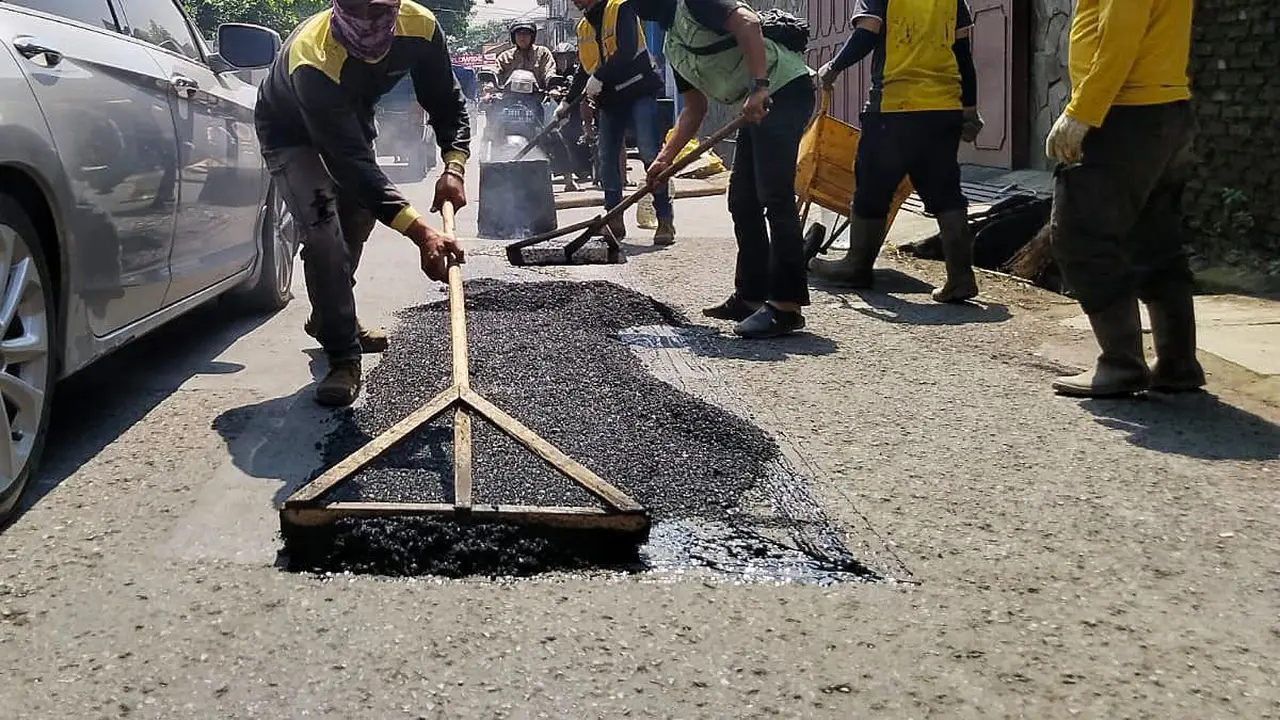 Musim mudik segera tiba, Pemkab Garut targetkan perbaikan jalan utama. (Foto ilustrasi)